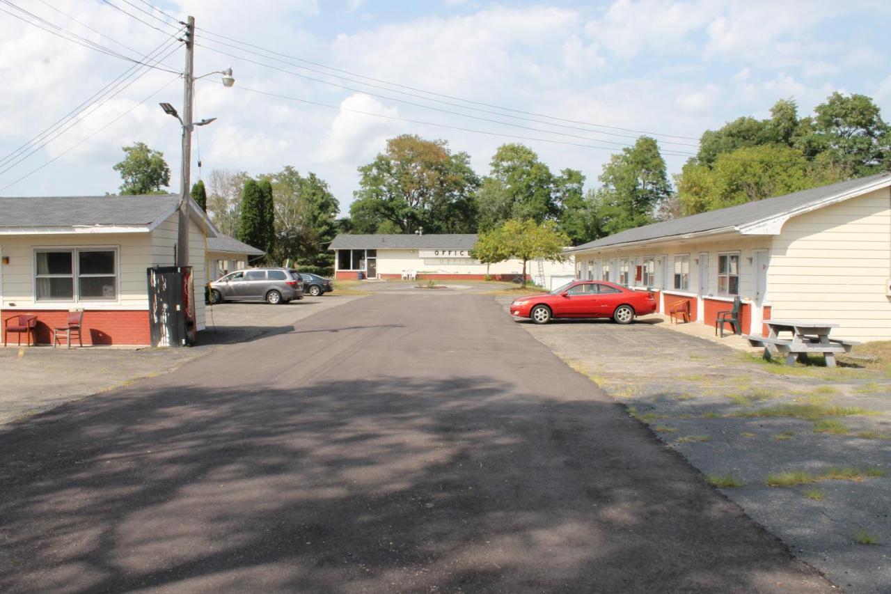 Motel Reedsburg Eksteriør bilde