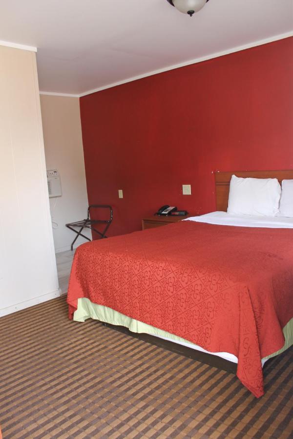 Motel Reedsburg Eksteriør bilde