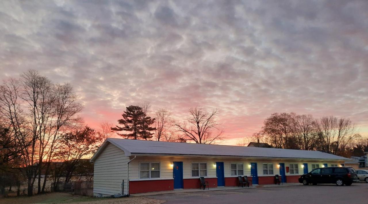 Motel Reedsburg Eksteriør bilde